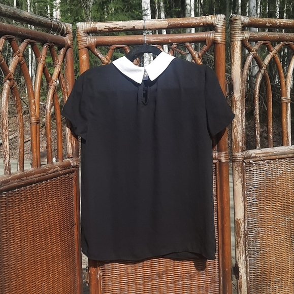 🍀3/15 Cynthia Steffe Black Short Sleeve Blouse - Picture 5 of 6